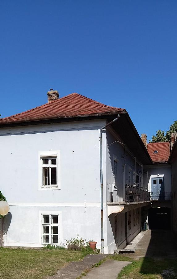 Via Tokaj Vendeghaz Lejlighed Sátoraljaújhely Eksteriør billede